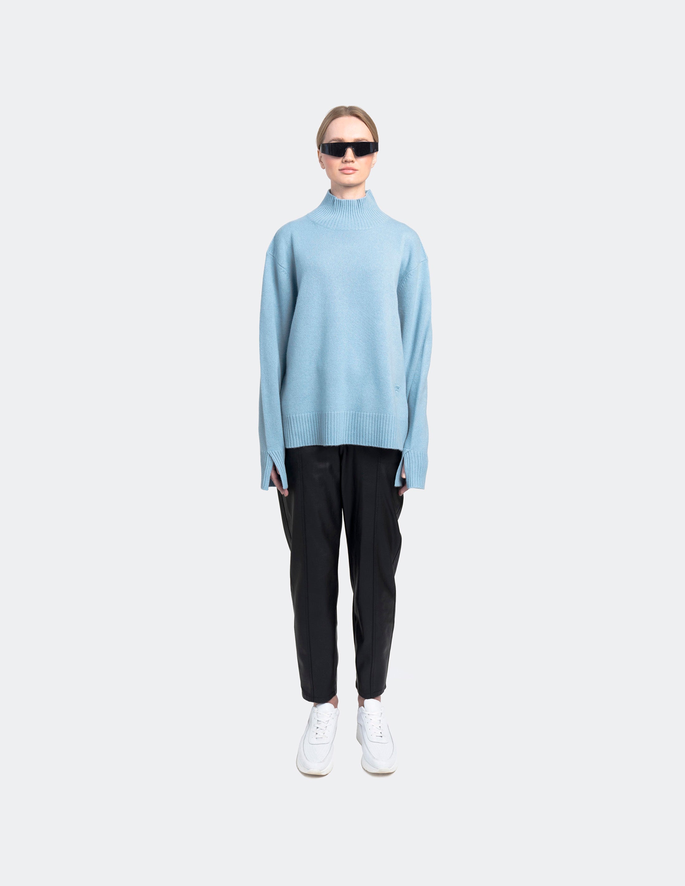 Cashmere Turtleneck Top in Turquoise