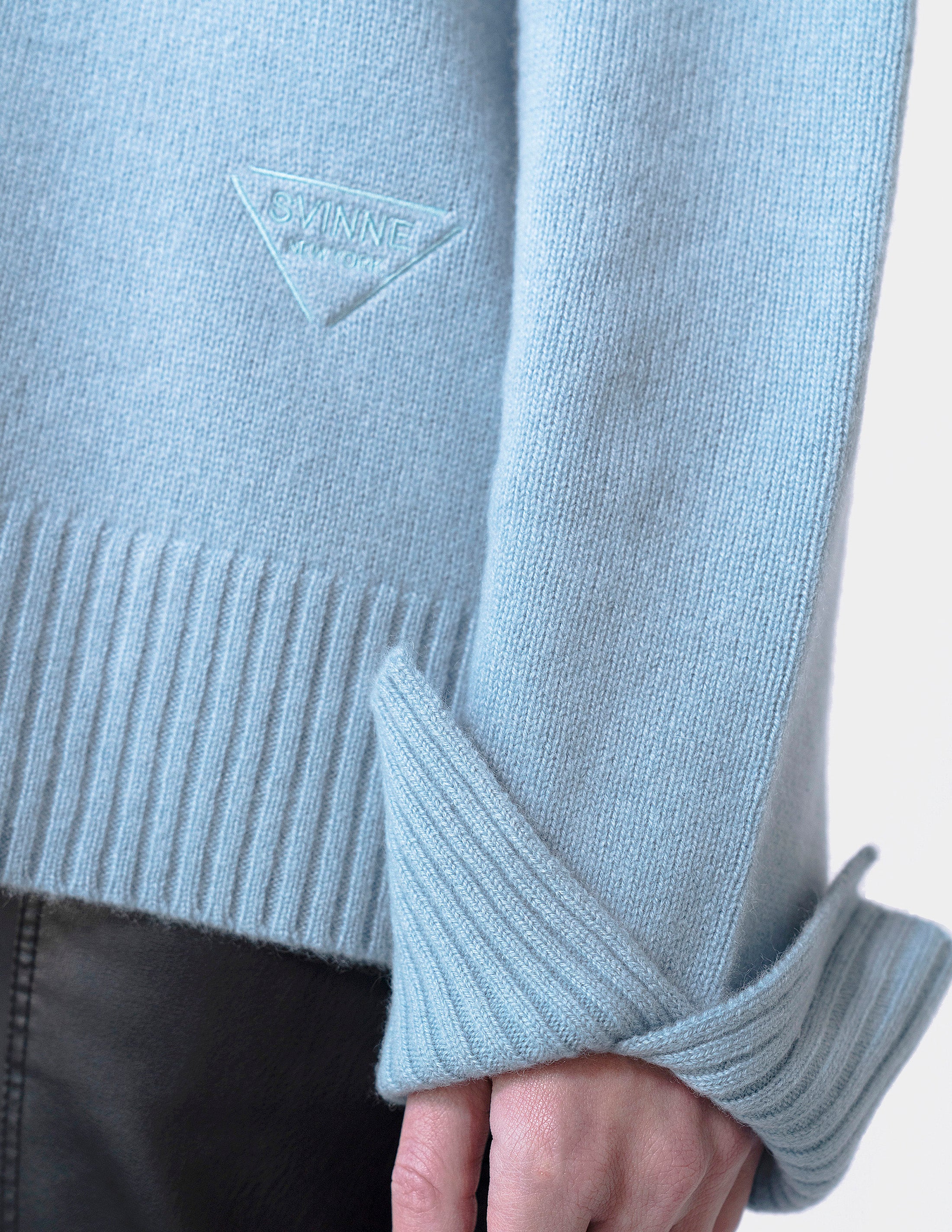 Cashmere Turtleneck Top in Turquoise