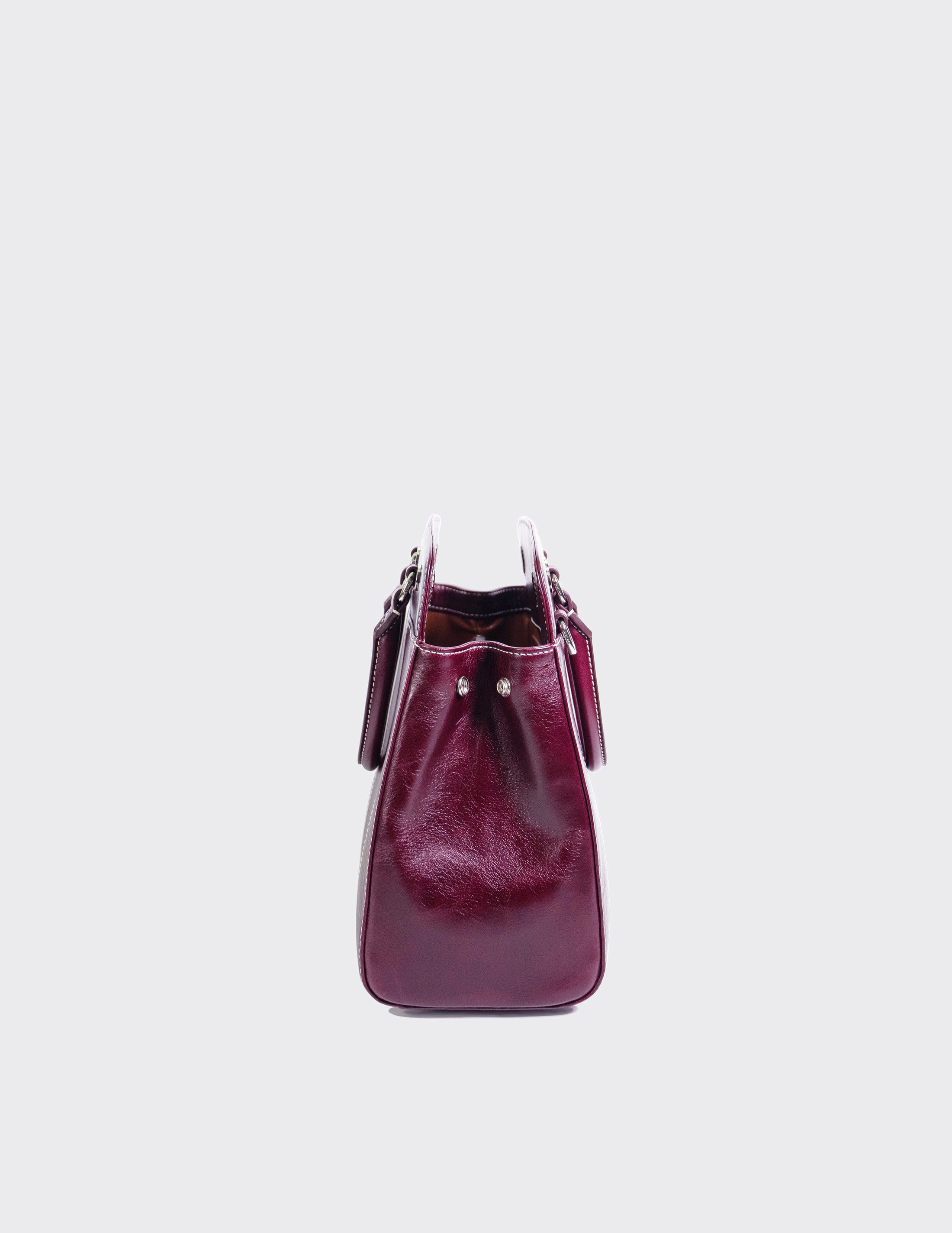 Leather Medium October Bag in Cassis