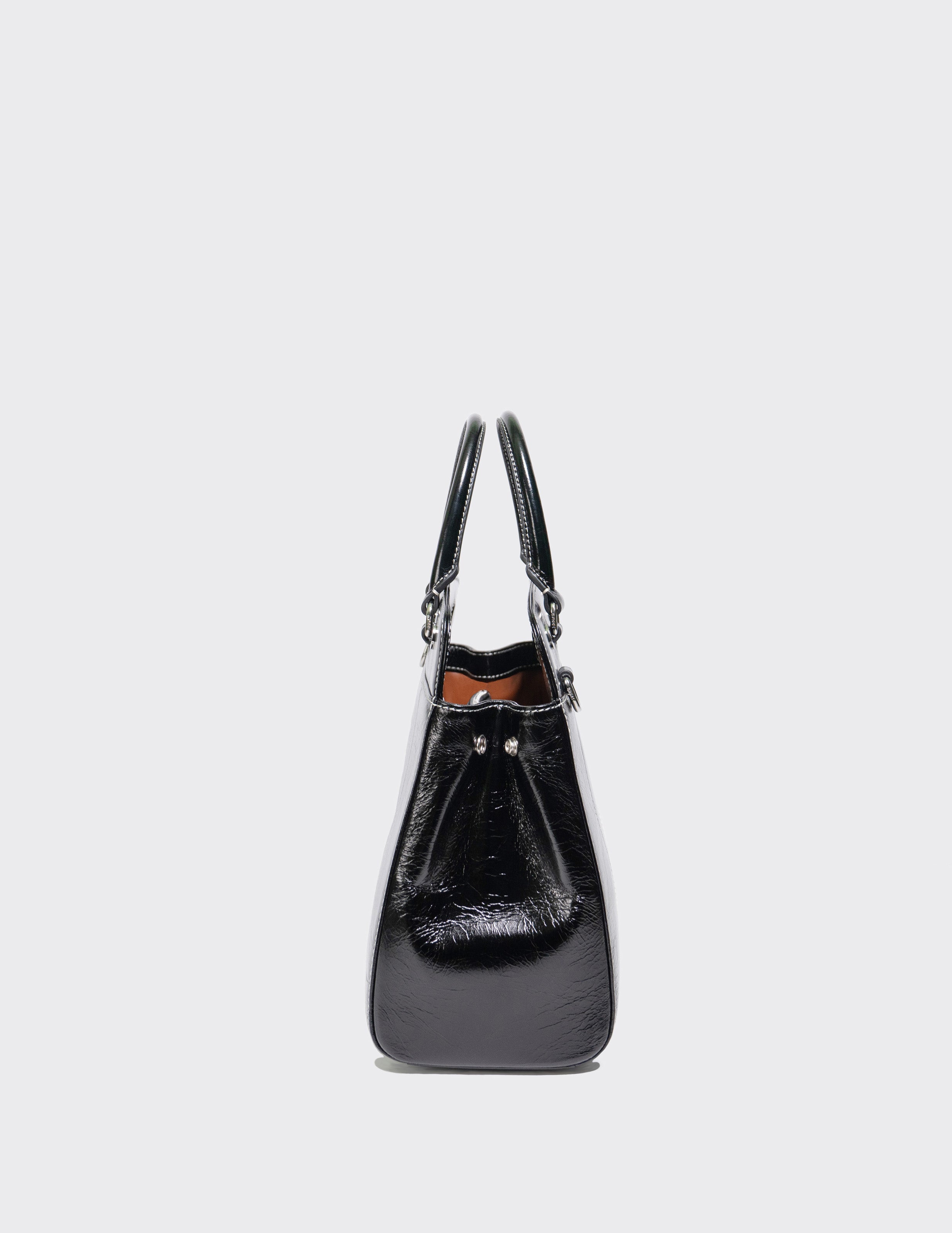 Leather Medium October bag in Black