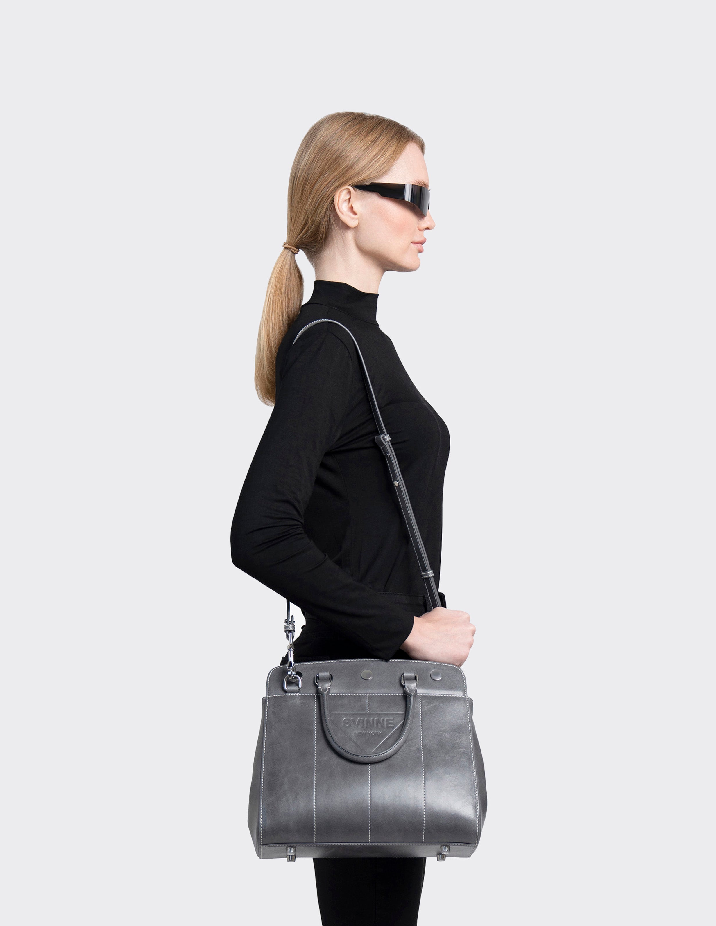 Leather Medium October Bag in Etain