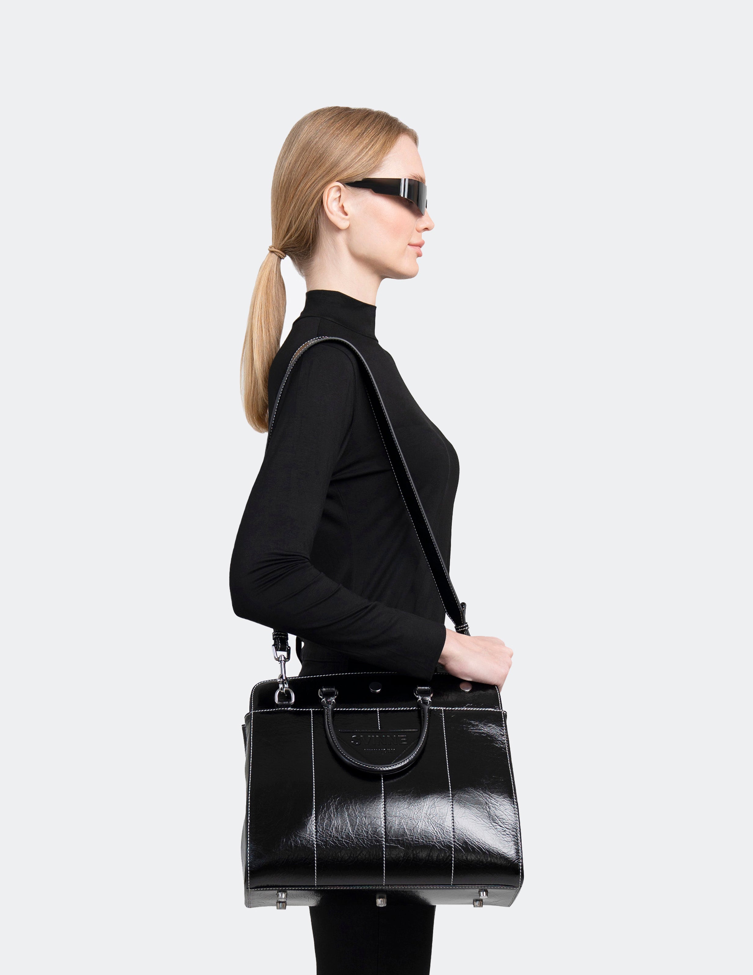 Leather Large October Bag in Black